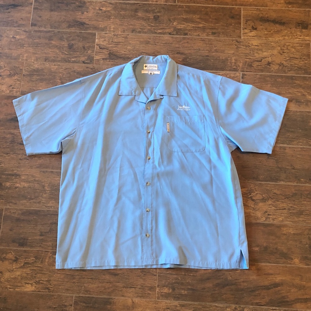 Columbia men’s light blue button down shirt, XXL